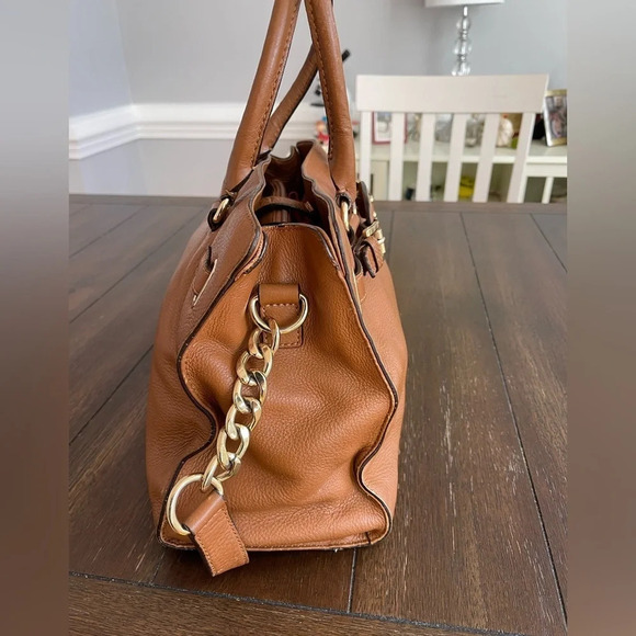 Michael Kors Hamilton satchel - Picture 8 of 16